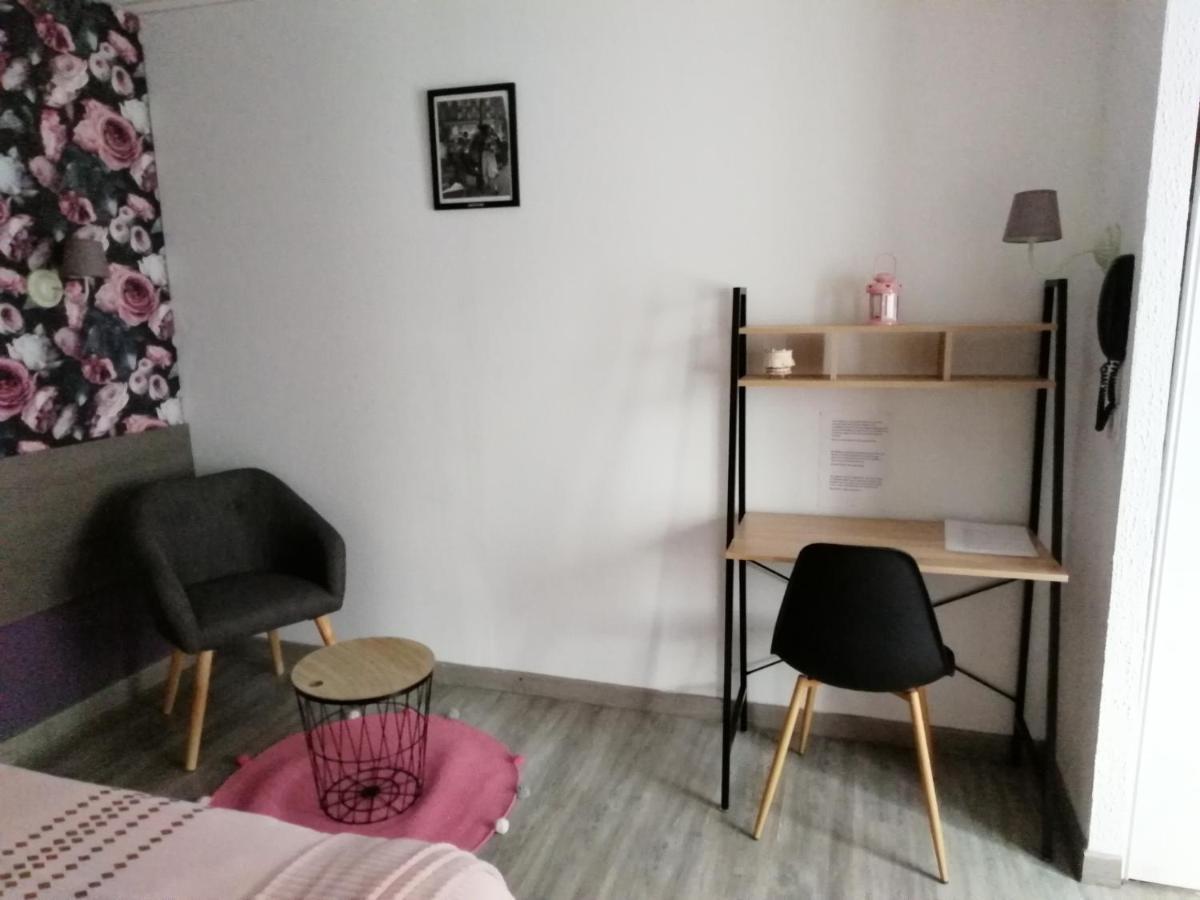 Hotel Sainte Therese Lourdes Buitenkant foto