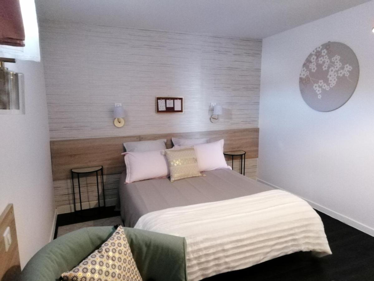 Hotel Sainte Therese Lourdes Buitenkant foto