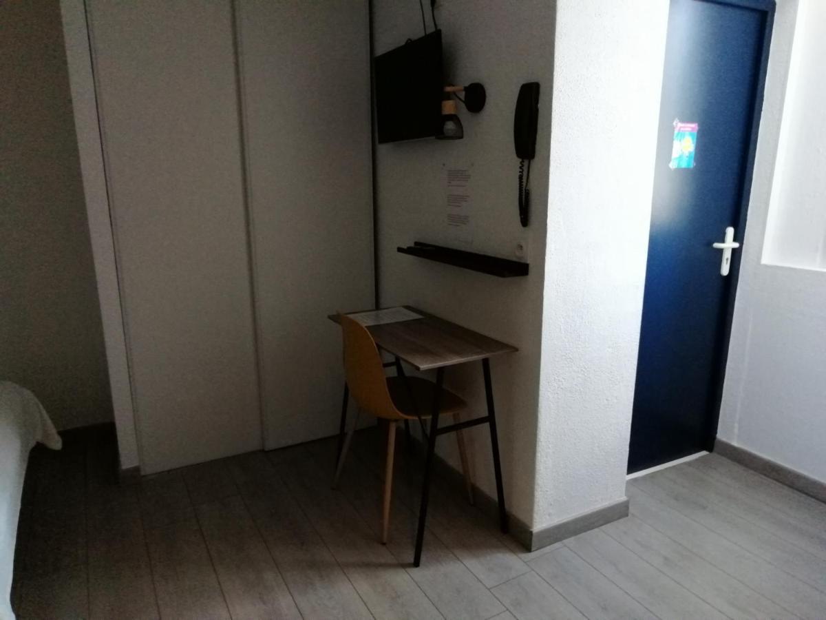 Hotel Sainte Therese Lourdes Buitenkant foto