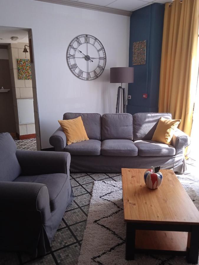 Hotel Sainte Therese Lourdes Buitenkant foto