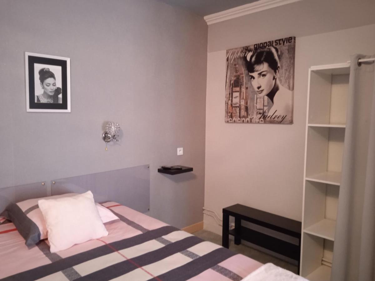 Hotel Sainte Therese Lourdes Buitenkant foto